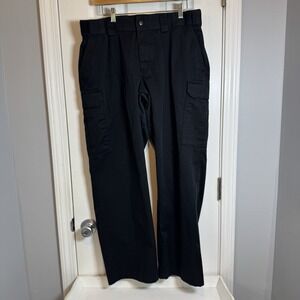 5.11 Tactical Pants Women's Size 18 Black Relaxed Fit Cargo Pockets Workwear